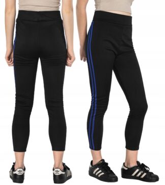 Czarny z niebieskimi lampasami