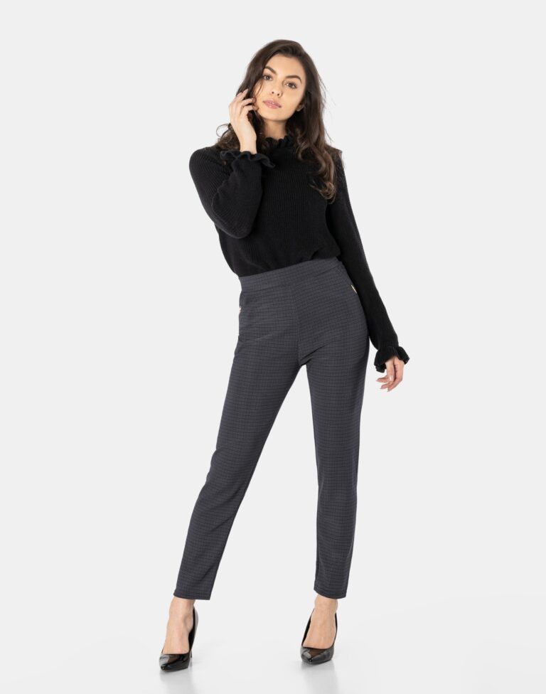 Eleganckie Spodnie Cygaretki Damskie 202116-04 4XL