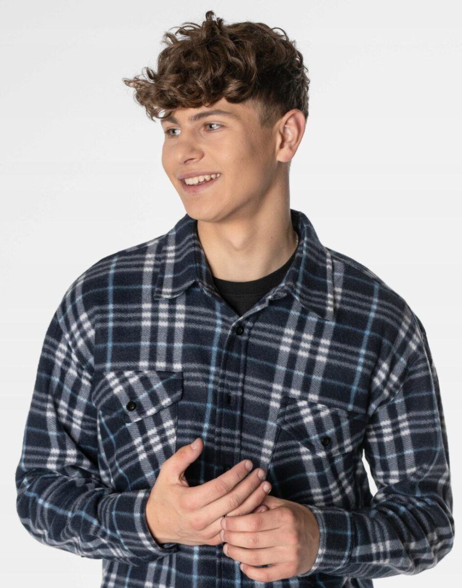 14637873323