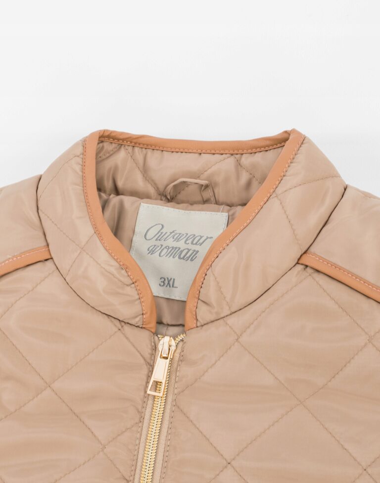 Pikowana Elegancka Kurtka Damska 50019 6XL camel