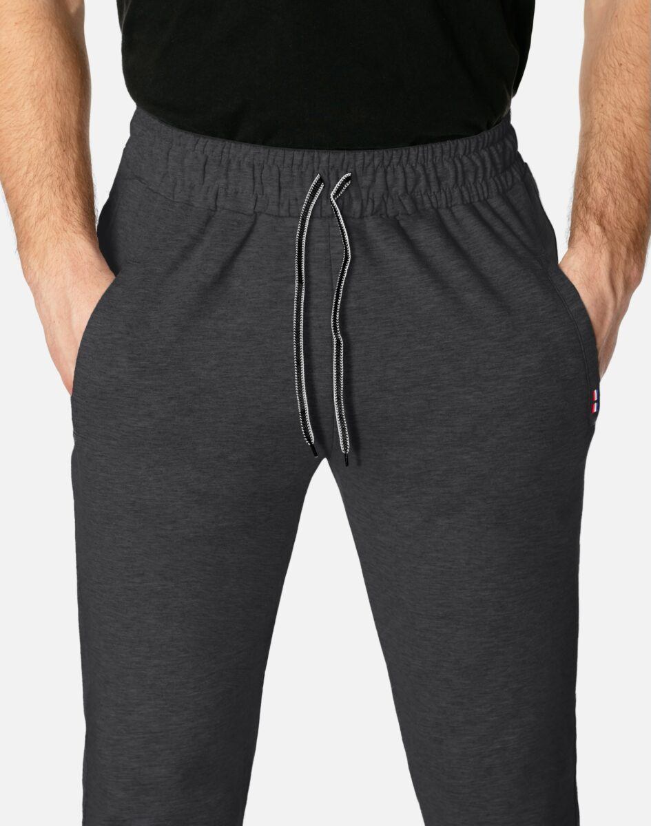 16858736578