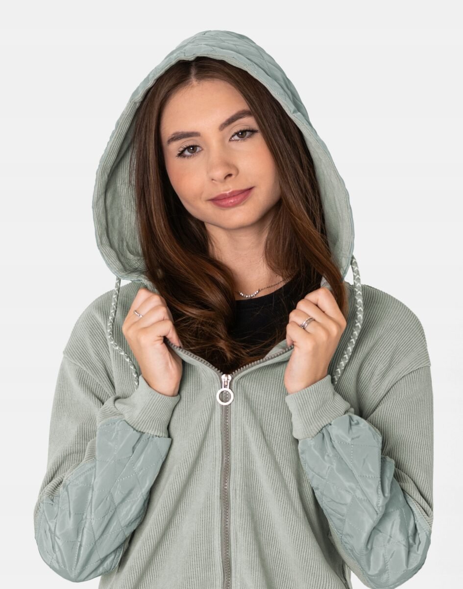 17985350854