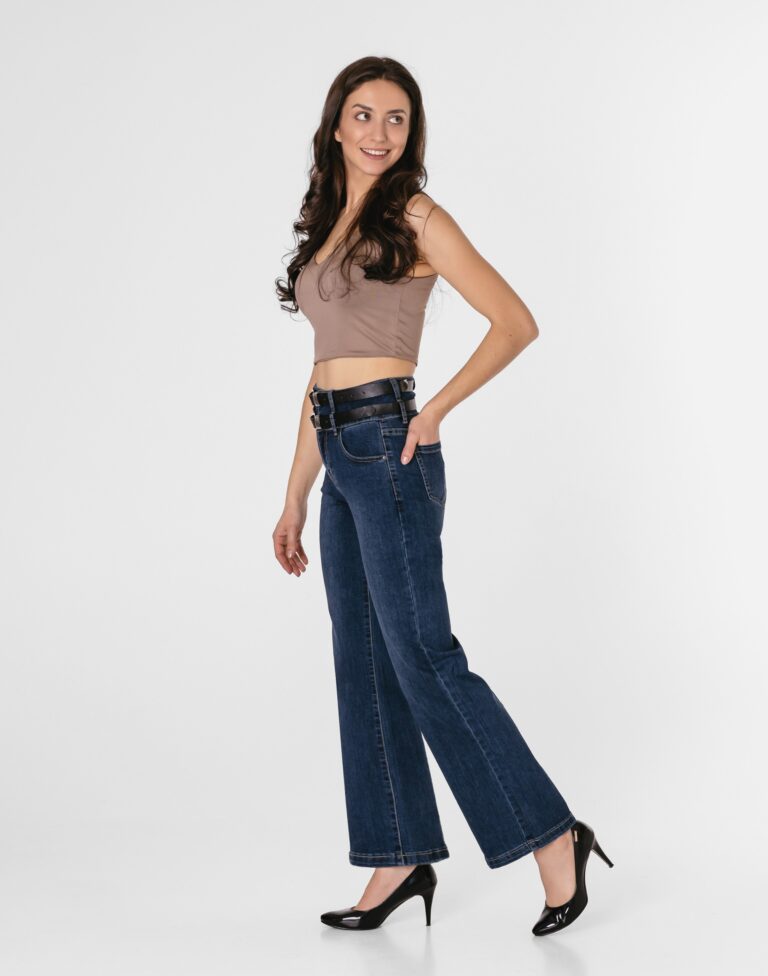 Szerokie Spodnie Damskie Jeans Szwedy Dzwony z Szerokimi Nogawkami HW112 S