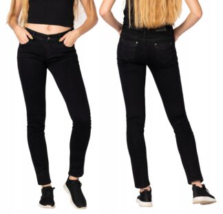 Czarny "Super Black"